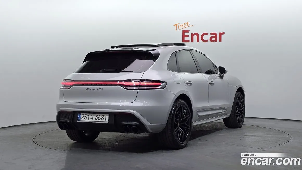 Porsche Macan 2022 из KR, фото 10