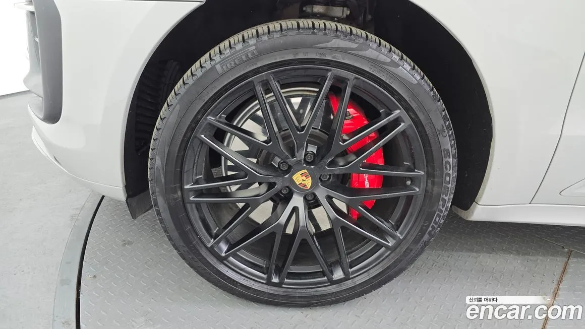 Porsche Macan 2022 из KR, фото 4