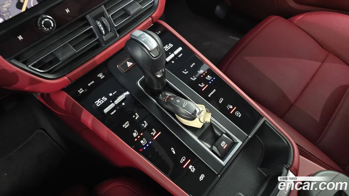 Porsche Macan 2022 из KR, фото 6
