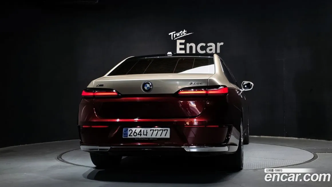 BMW 7-Series 2023 из KR, фото 10