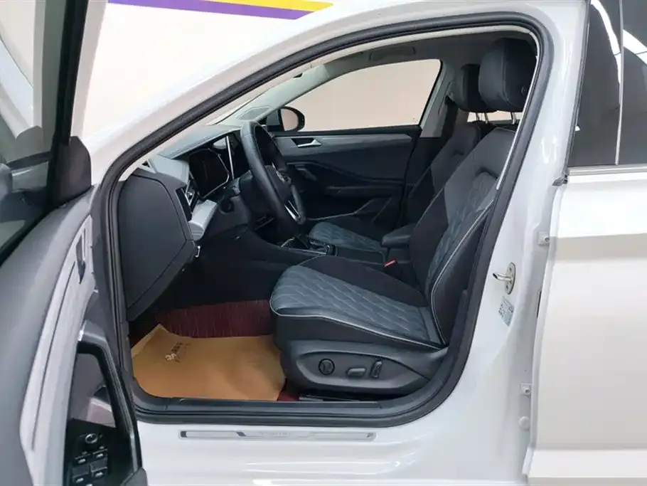 Volkswagen Sagitar 2023 из CN, фото 2