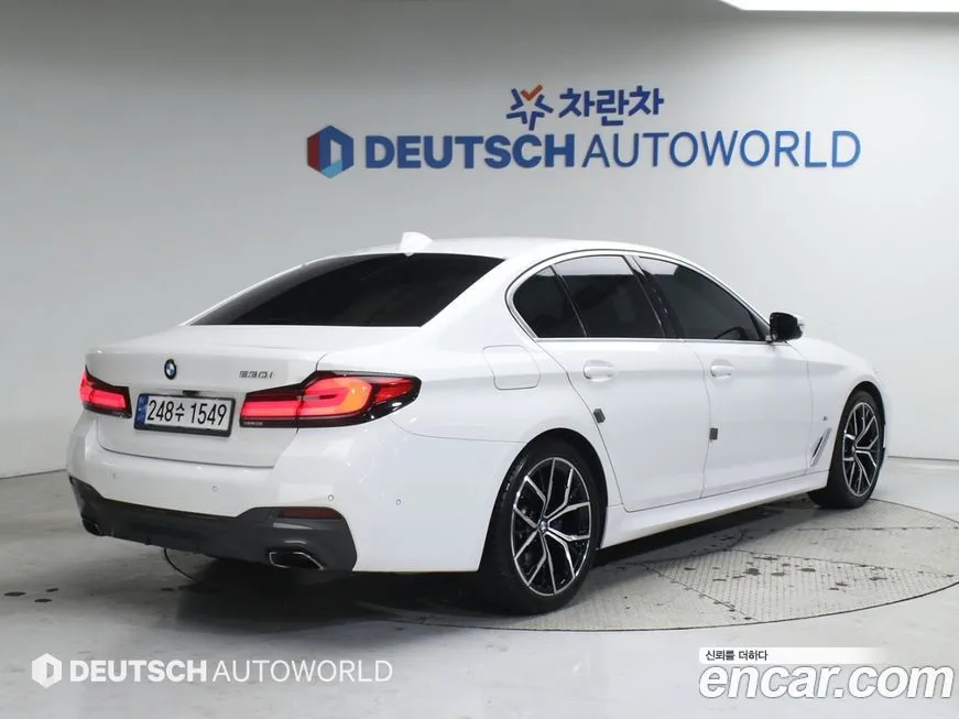 BMW 5-Series 2021 из KR, фото 3