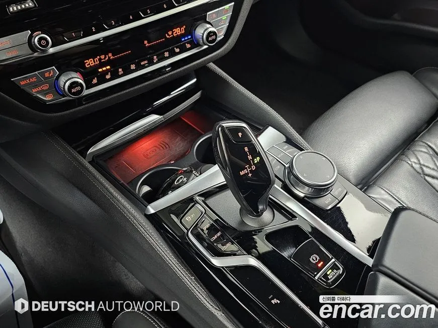 BMW 5-Series 2021 из KR, фото 10