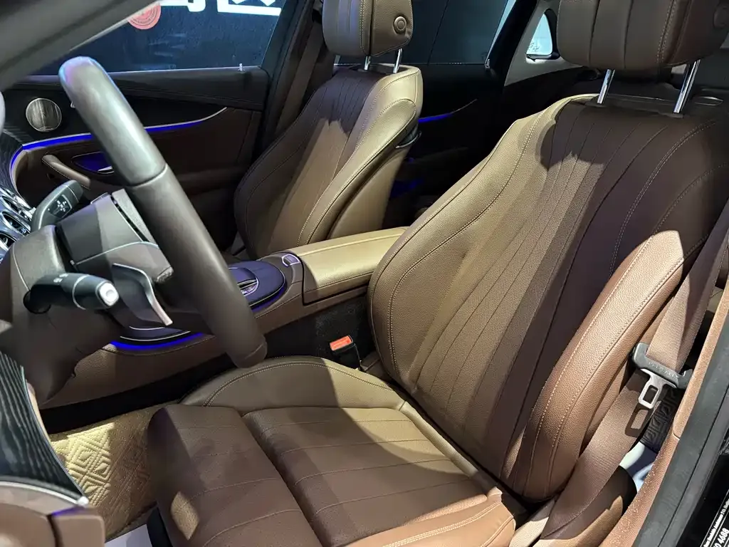 Mercedes-Benz E-Class 2022 из CN, фото 7