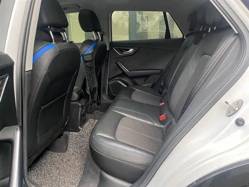 Audi Q2L e-tron 2021 из CN, фото 7