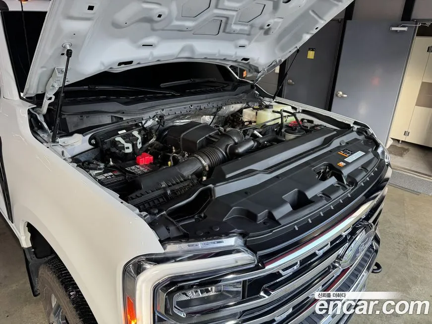 Ford F350 2023 из KR, фото 3
