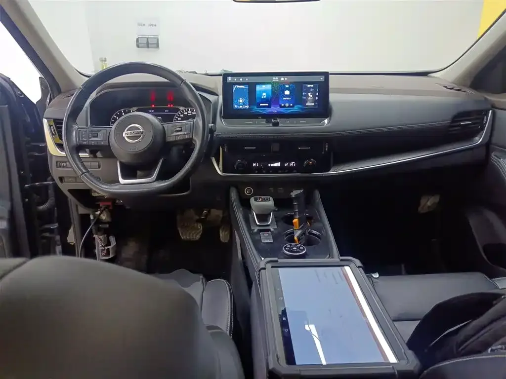 Nissan X-Trail 2022 из CN, фото 2