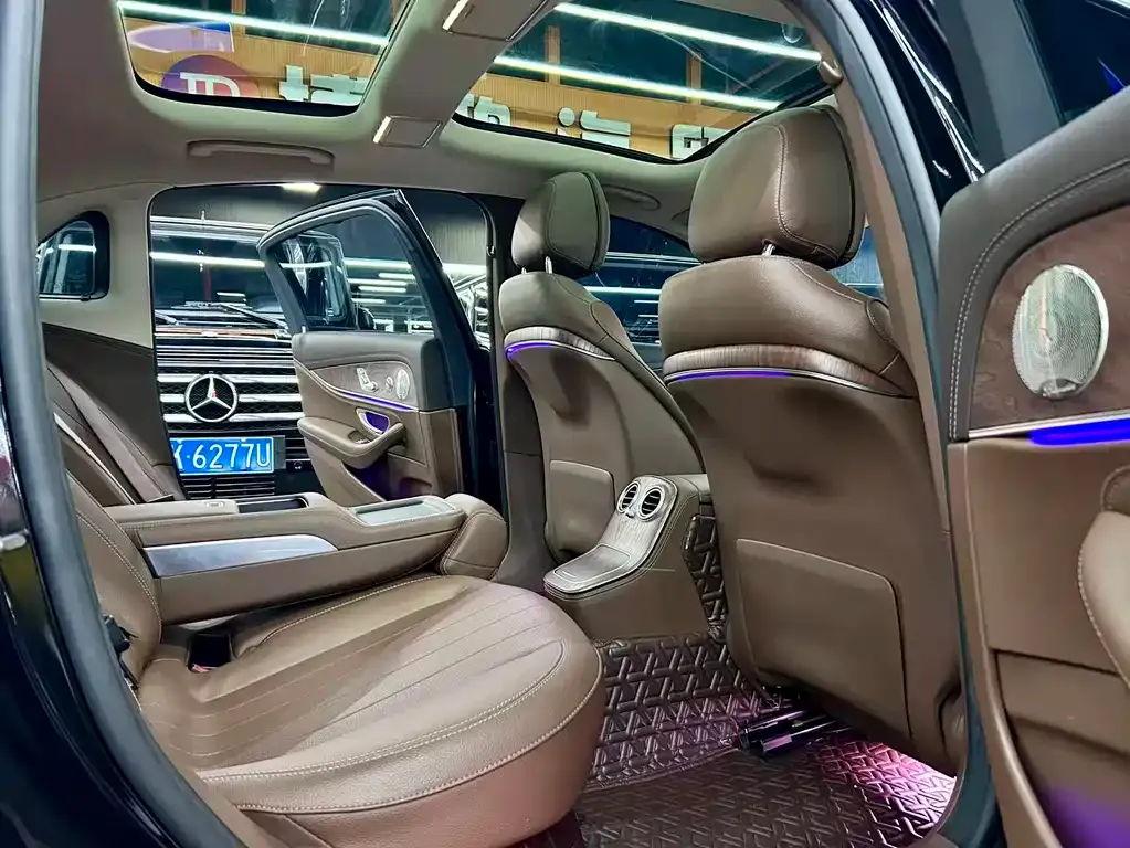 Mercedes-Benz E-Class 2022 из CN, фото 4