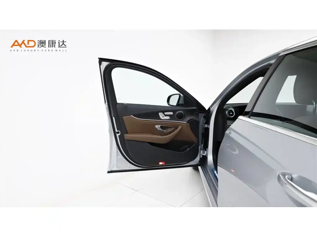 Mercedes-Benz E-Class 2022 из CN, фото 10
