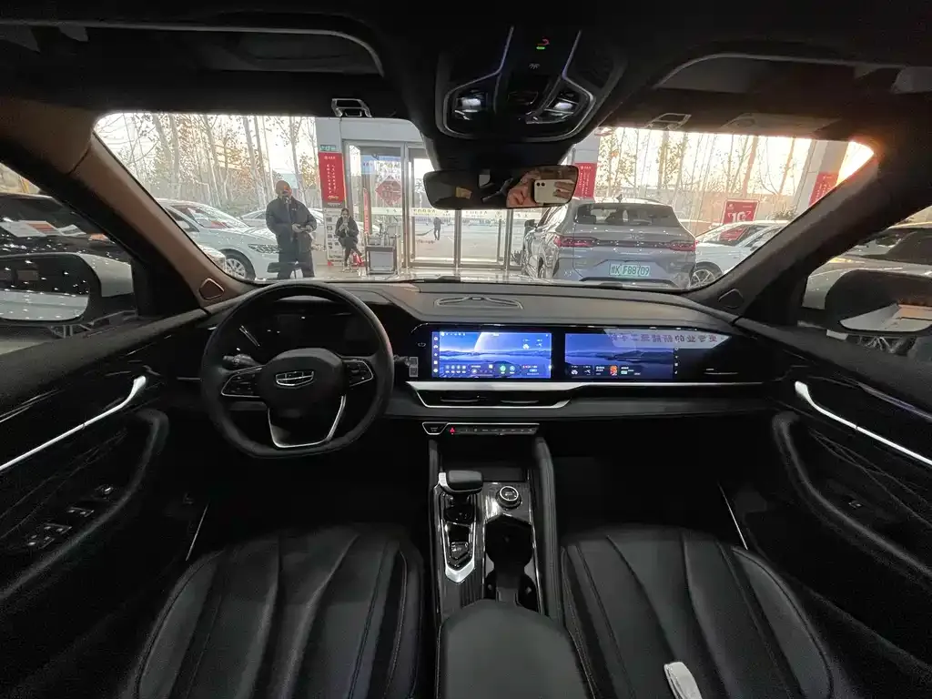 Geely Xingyue L 2024 из CN, фото 3