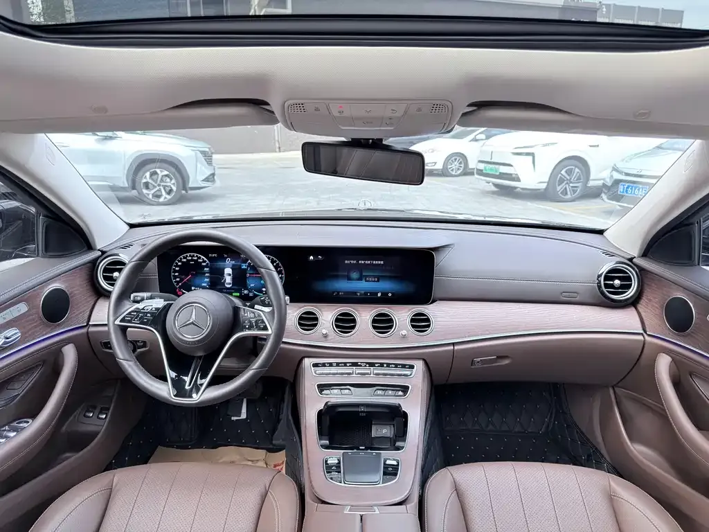 Mercedes-Benz E-Class New Energy 2021 из CN, фото 3