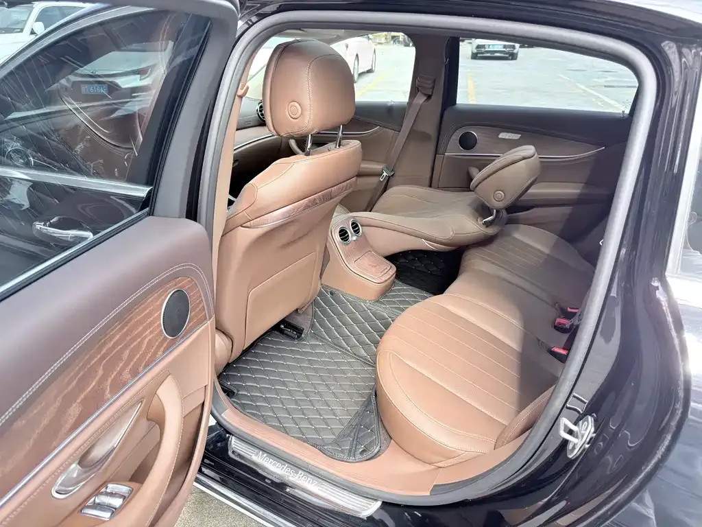 Mercedes-Benz E-Class New Energy 2021 из CN, фото 2