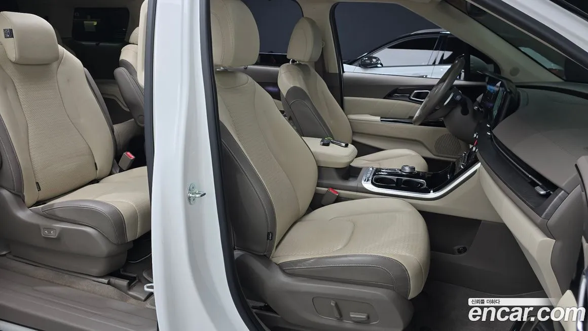 Kia Carnival 2023 из KR, фото 4