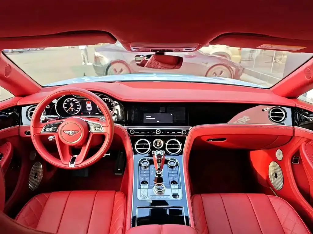 Bentley Continental 2021 из CN, фото 7