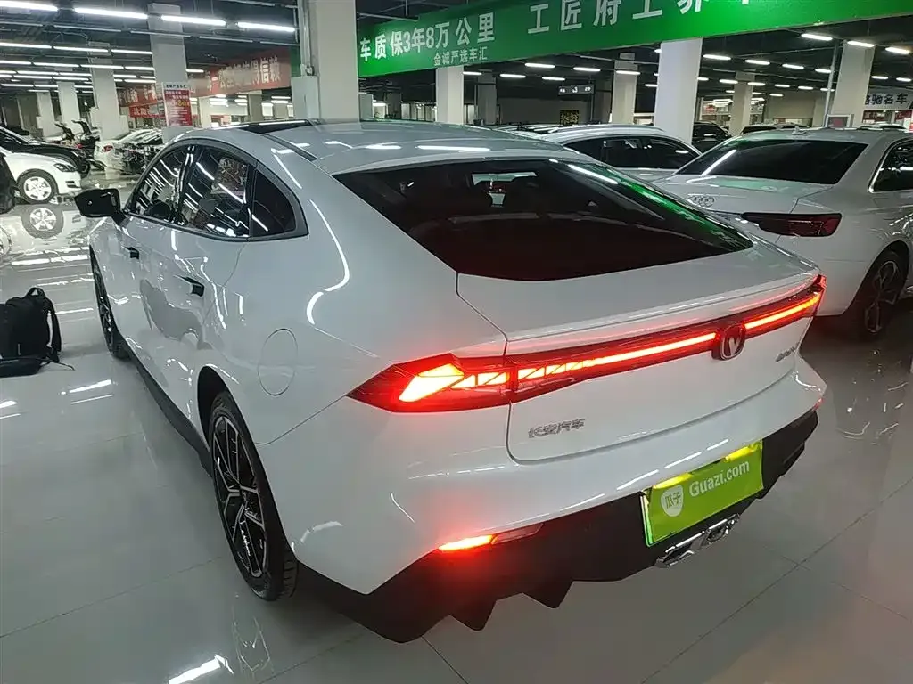 Changan UNI-V iDD 2025 из CN, фото 9