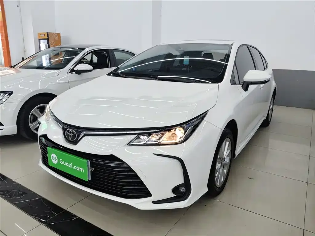 Toyota Corolla 2021 из CN, фото 3