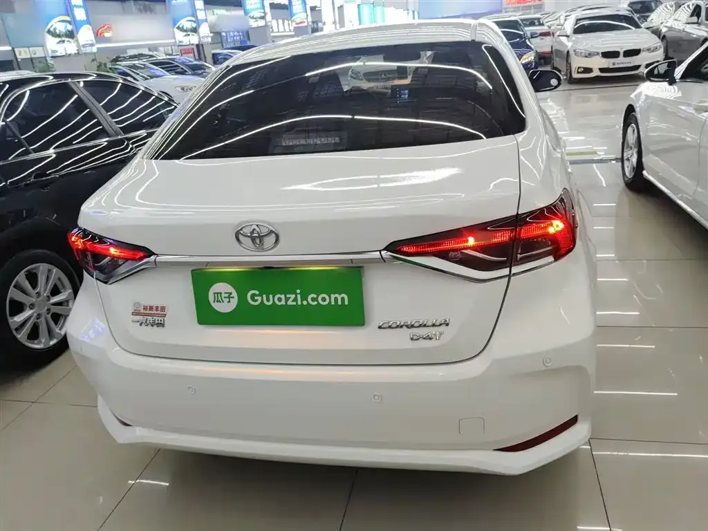 Toyota Corolla 2021 из CN, фото 4