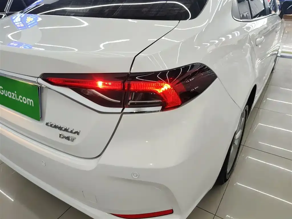 Toyota Corolla 2021 из CN, фото 2