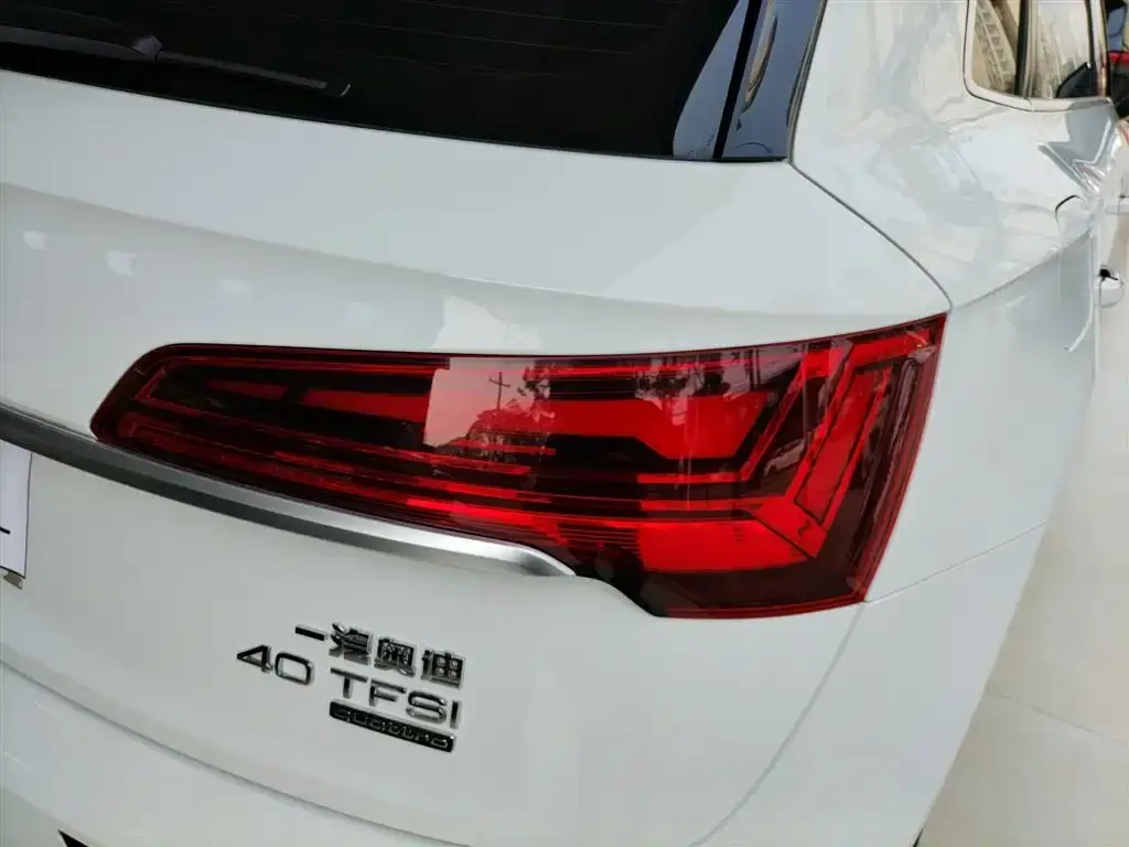 Audi Q5L 2023 из CN, фото 4
