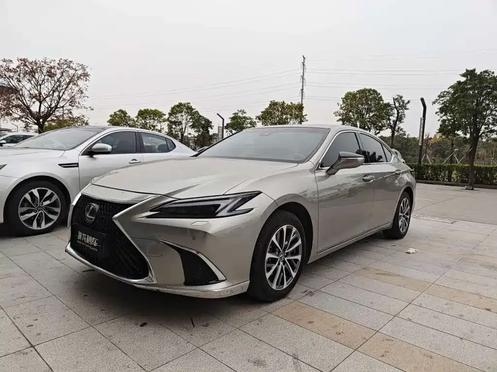 Lexus ES 2025 из CN, фото 1