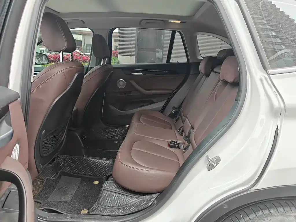 BMW X1 2023 из CN, фото 6