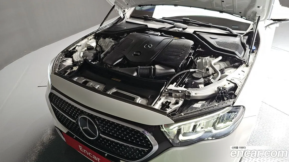Mercedes-Benz E-Class 2024 из KR, фото 10