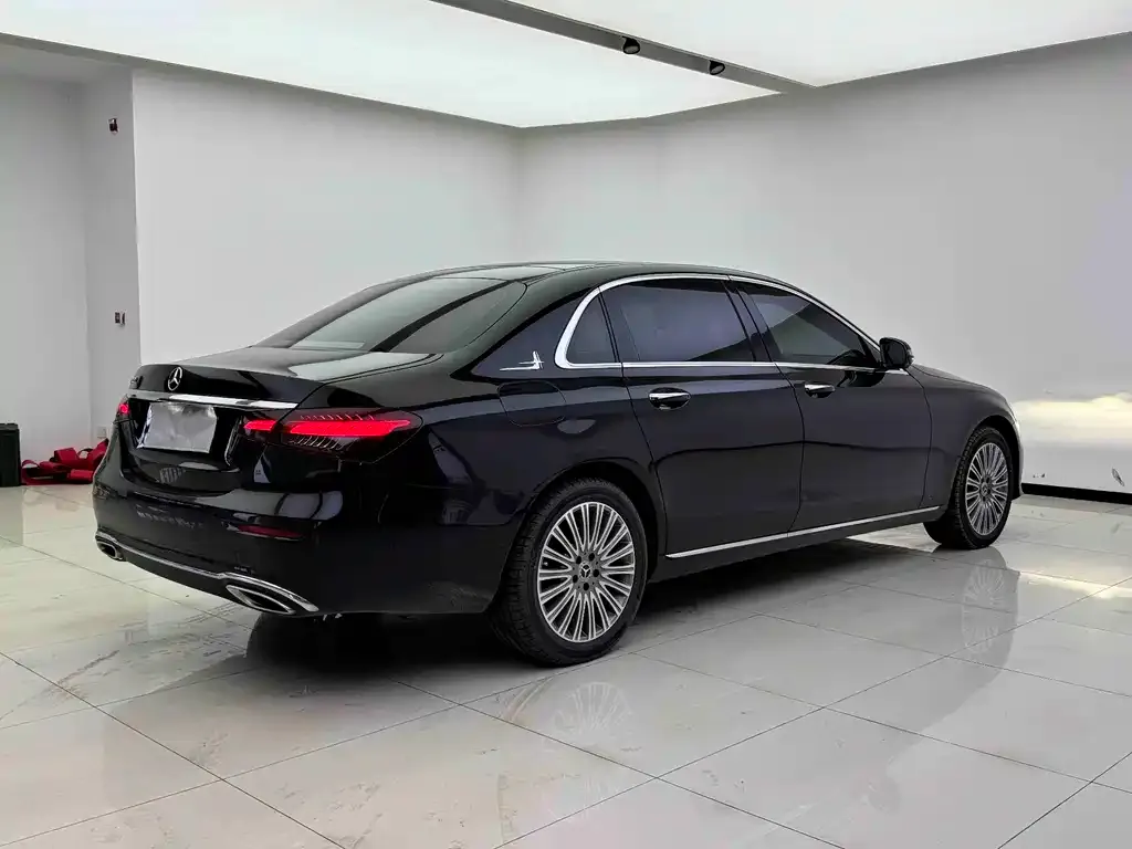 Mercedes-Benz E-Class 2022 из CN, фото 3