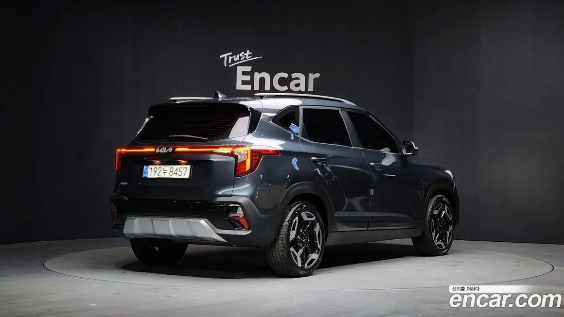 Kia Seltos 2024 из KR, фото 2