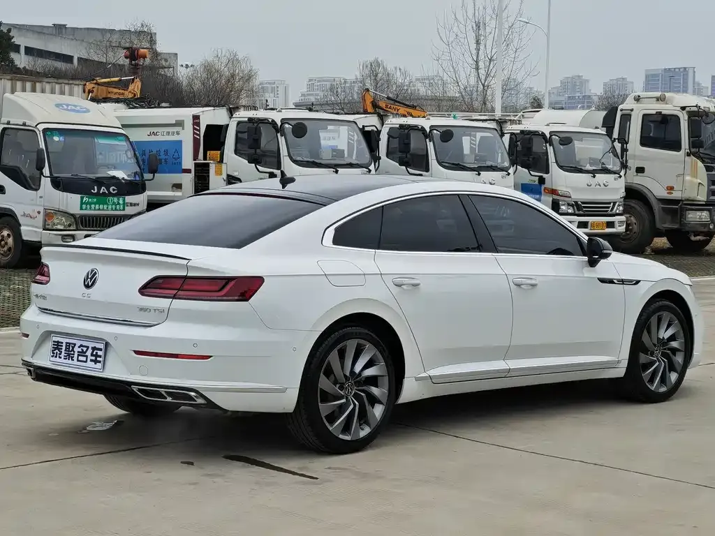 Volkswagen CC 2021 из CN, фото 4