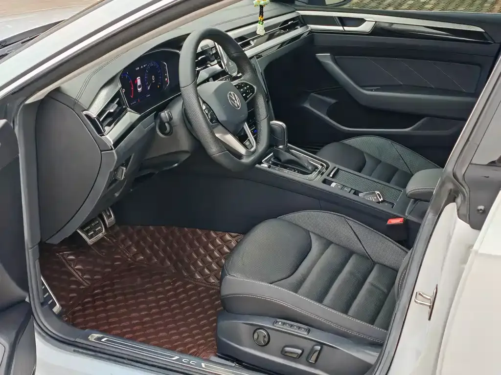 Volkswagen CC 2021 из CN, фото 3