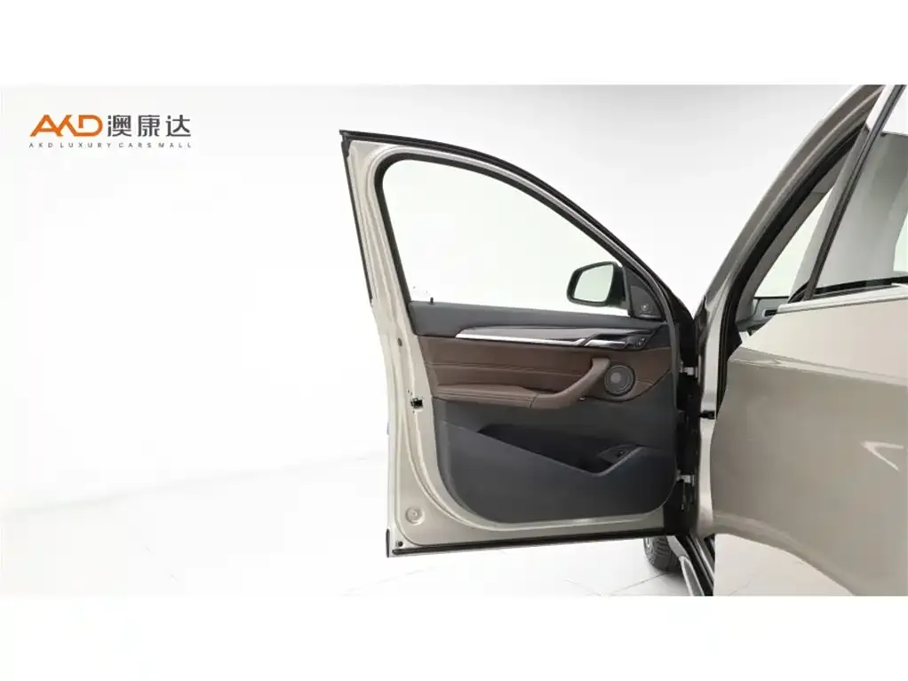 BMW X1 2022 из CN, фото 4