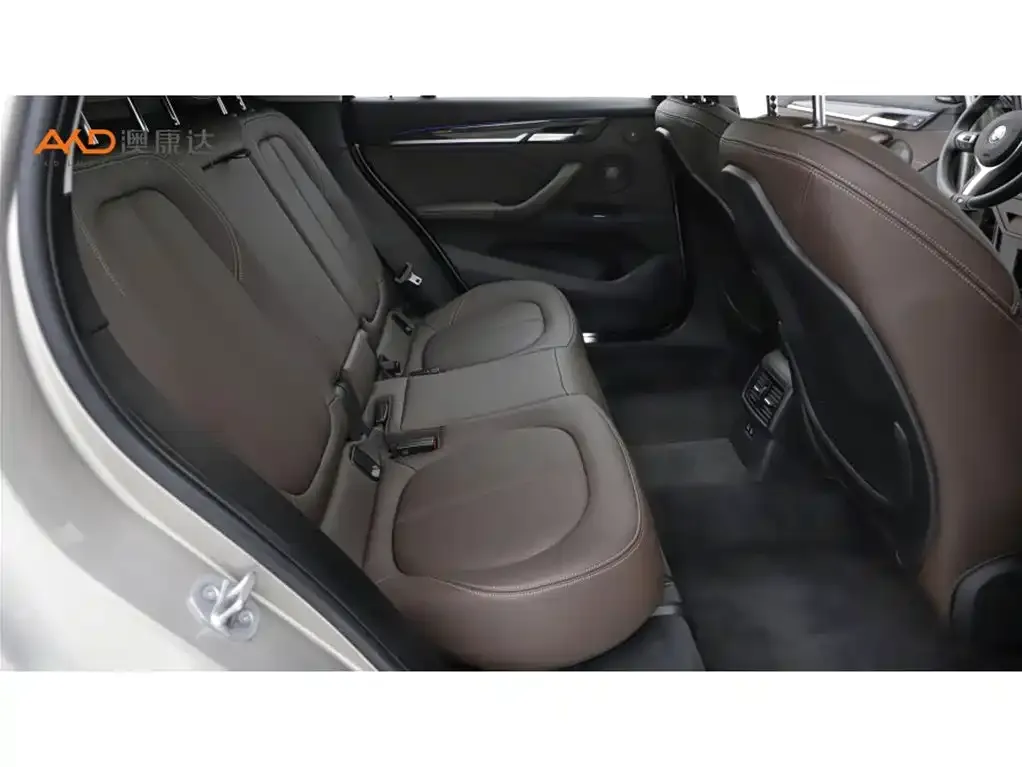 BMW X1 2022 из CN, фото 2