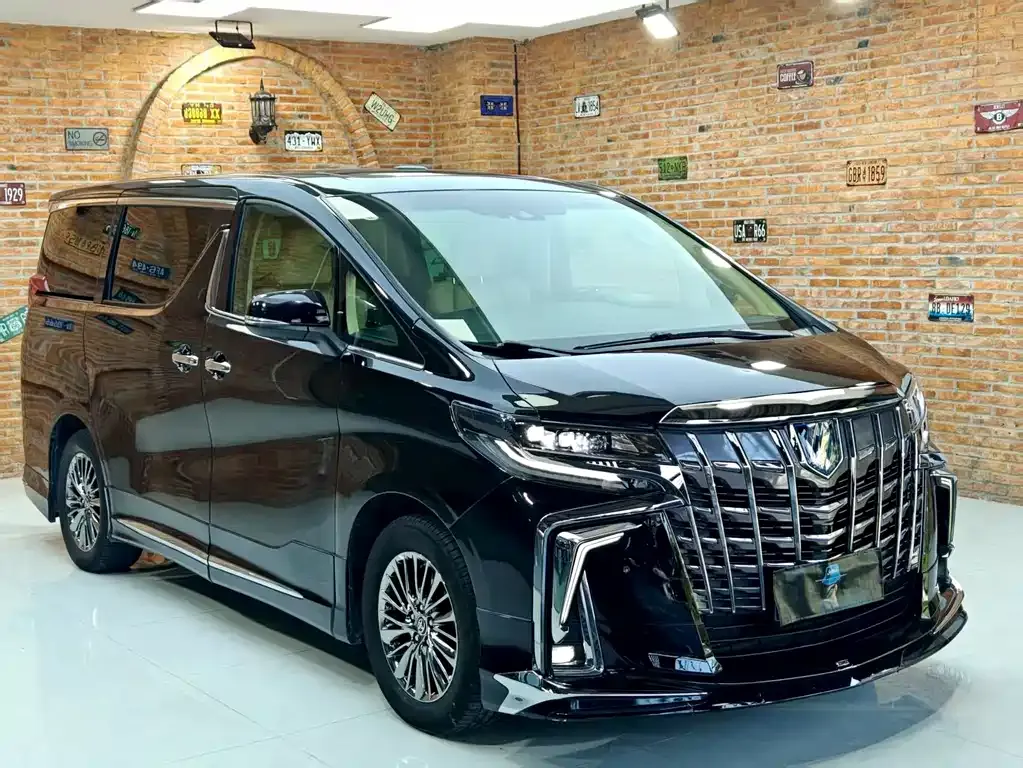 Toyota Vellfire 2021 из CN, фото 8