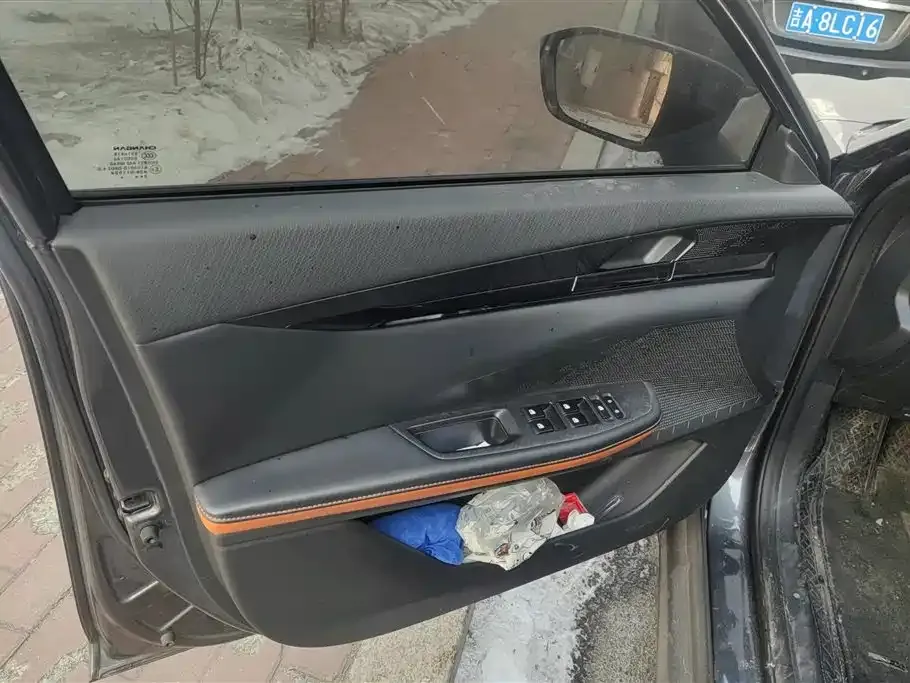 Changan UNI-V iDD 2023 из CN, фото 5