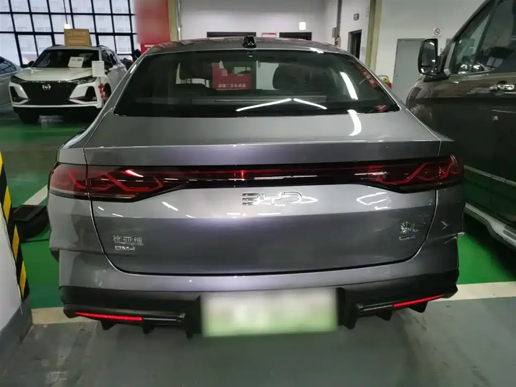 BYD Qin L 2025 из CN, фото 5