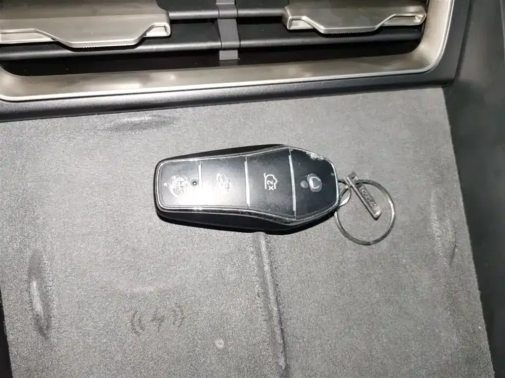 BYD Qin L 2025 из CN, фото 9