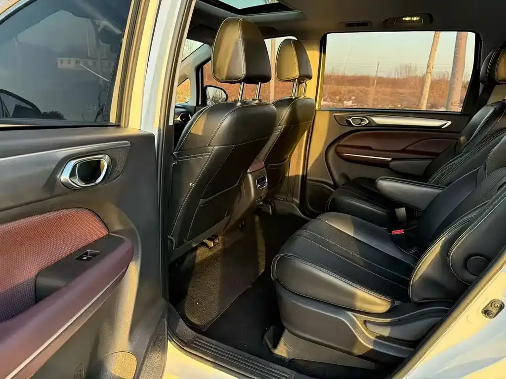 GAC Motor Trumpchi M6 2023 из CN, фото 3
