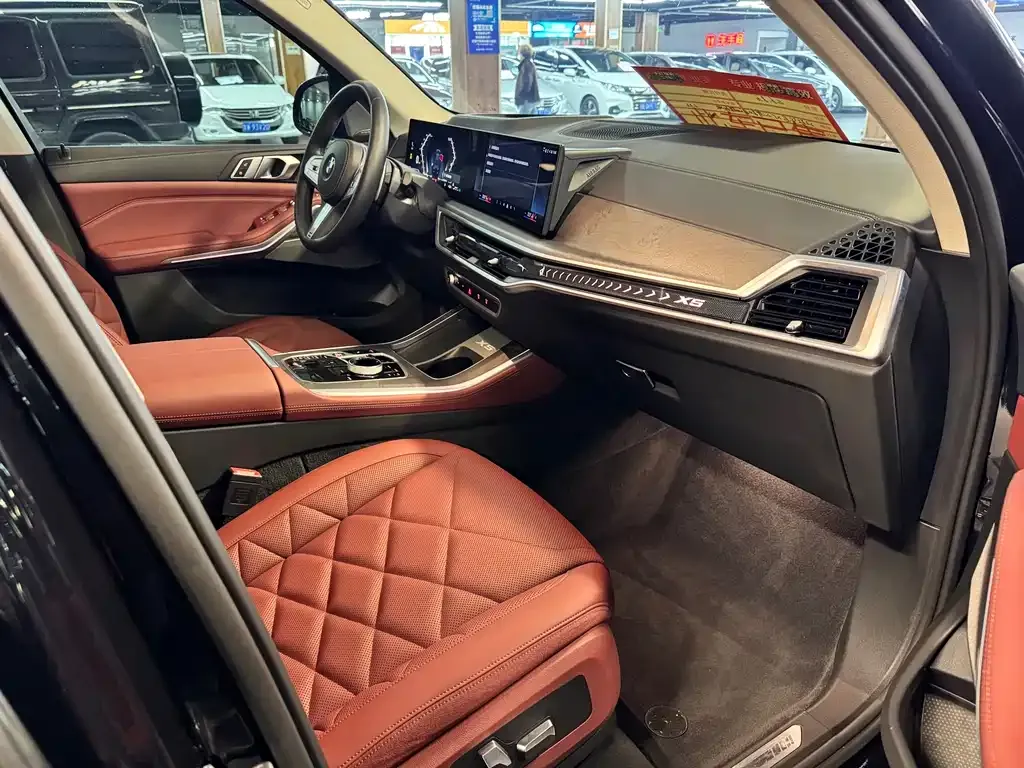 BMW X5 2024 из CN, фото 8