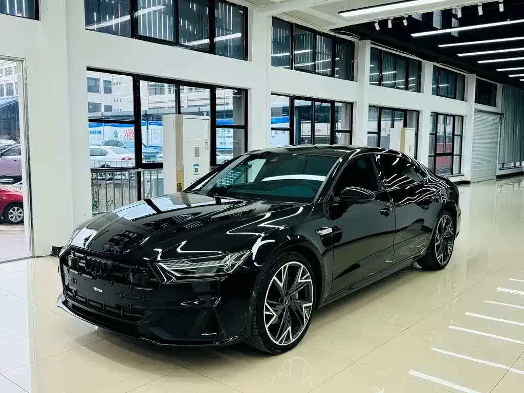 Audi A7L 2024 из CN, фото 1