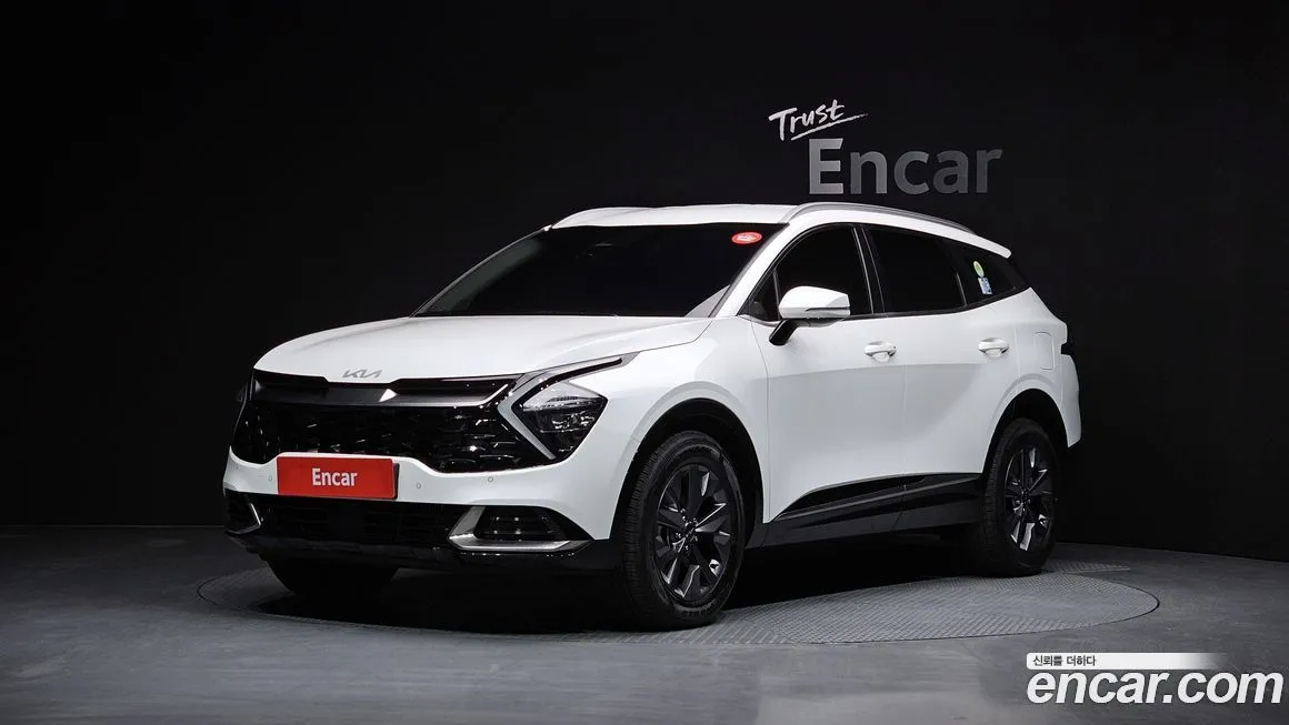Kia Sportage — фото 1