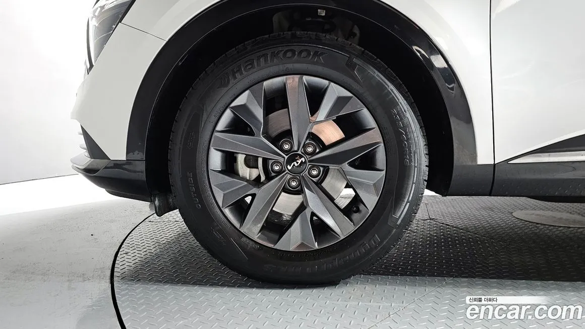 Kia Sportage — фото 5