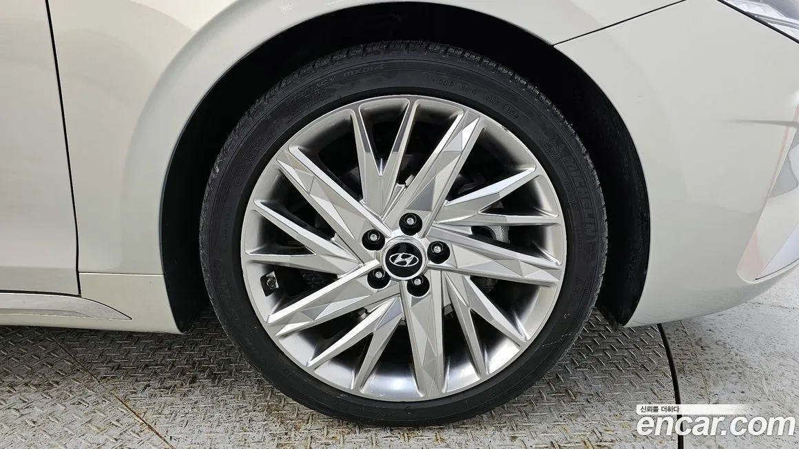 Hyundai Grandeur 2021 из KR, фото 7