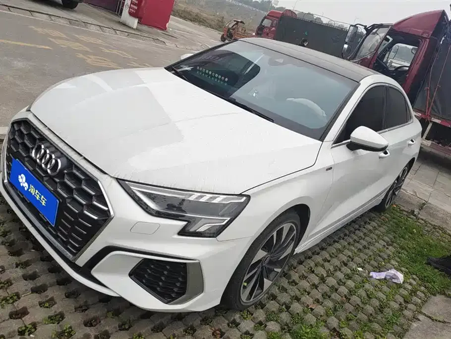 Audi A3 2022 из CN, фото 1