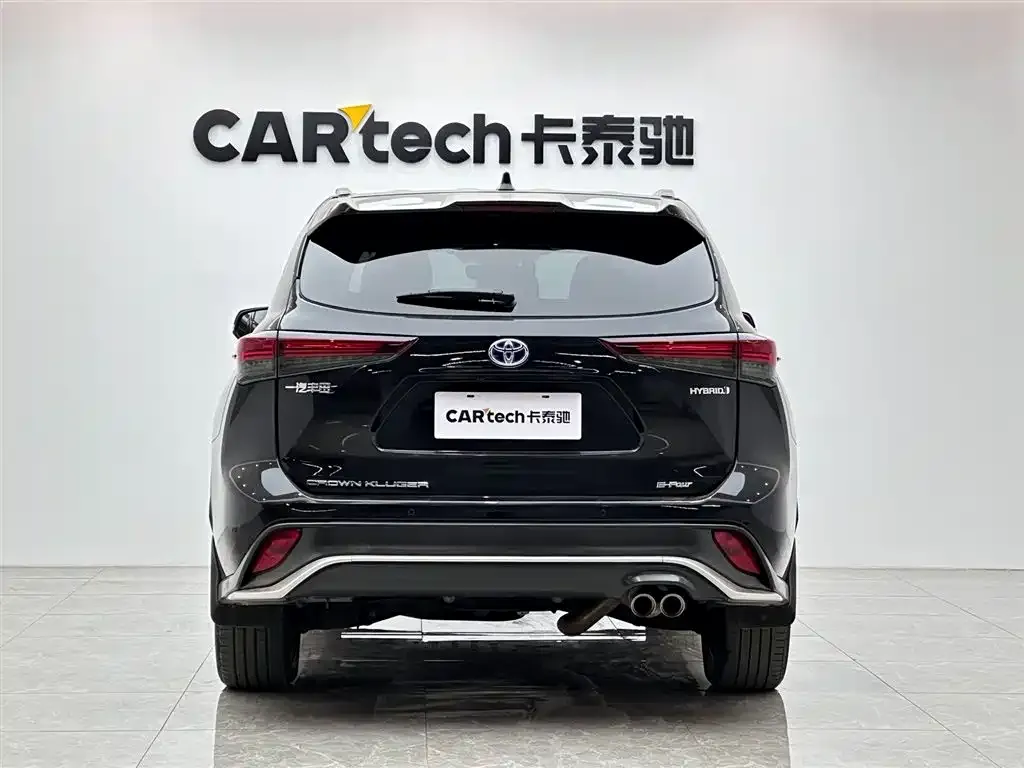 Toyota Crown Kluger 2022 из CN, фото 5