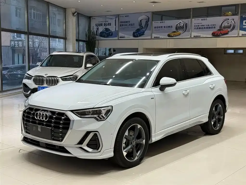 Audi Q3 2022 из CN, фото 1