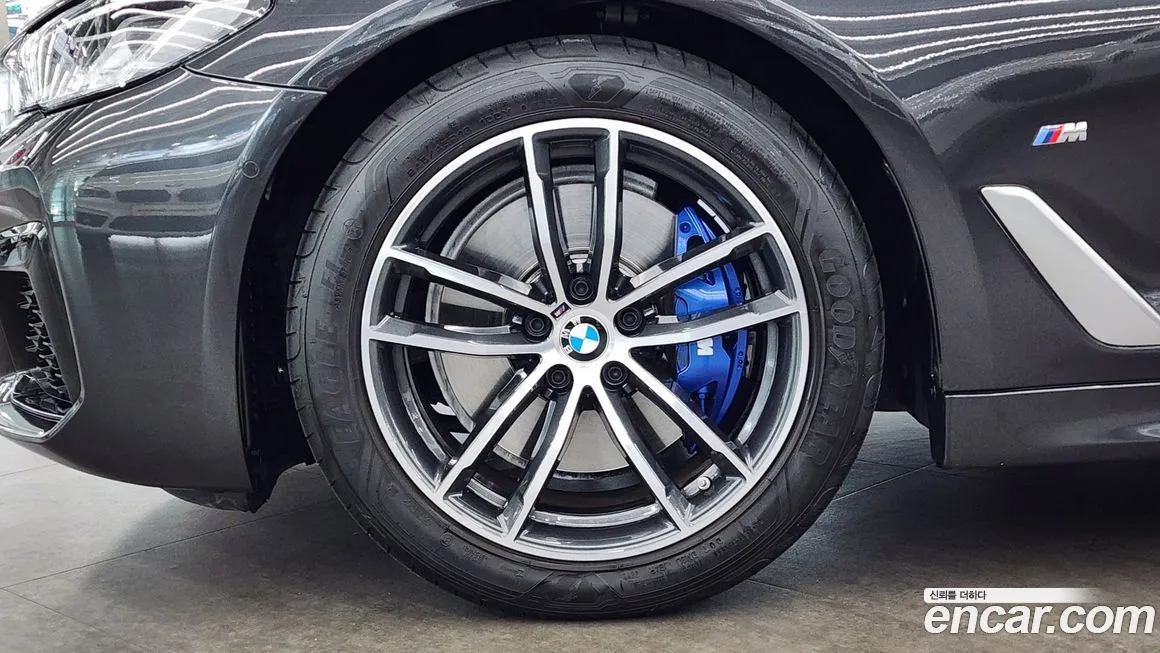 BMW 5-Series 2023 из KR, фото 6