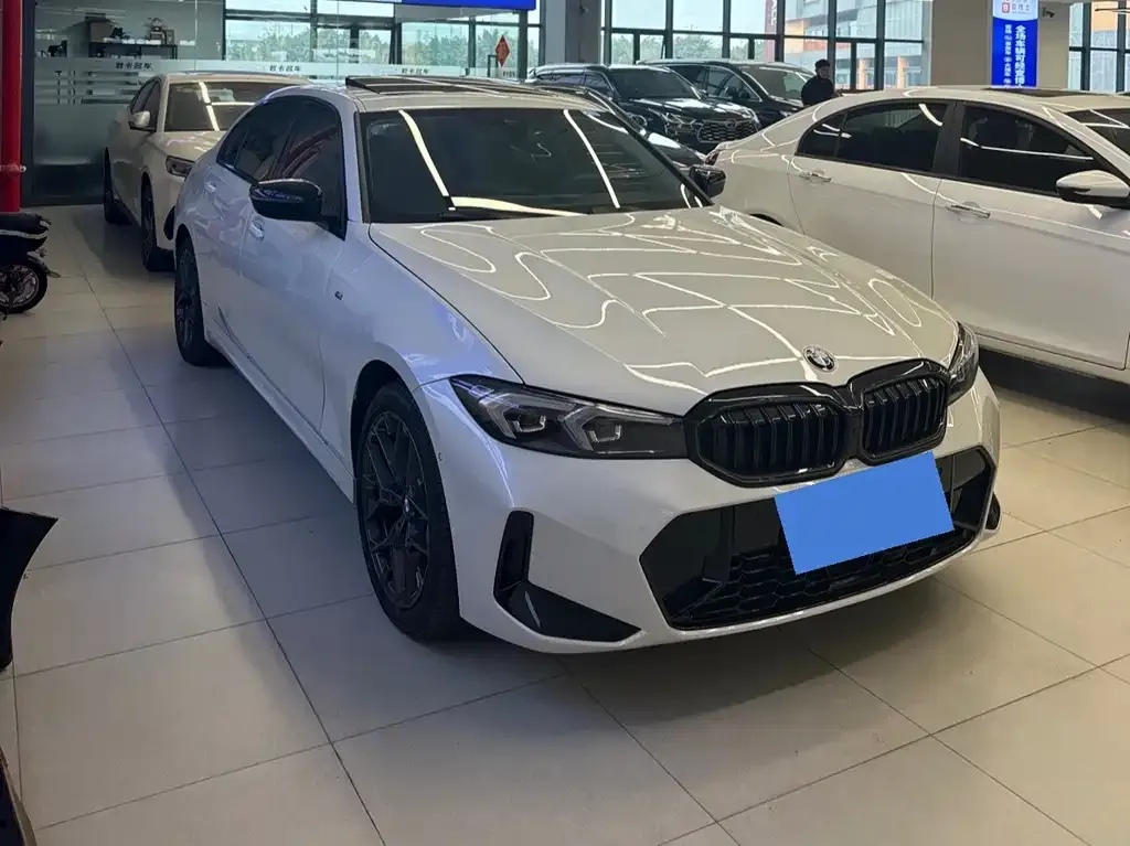 BMW 3 Series 2024 из CN, фото 7