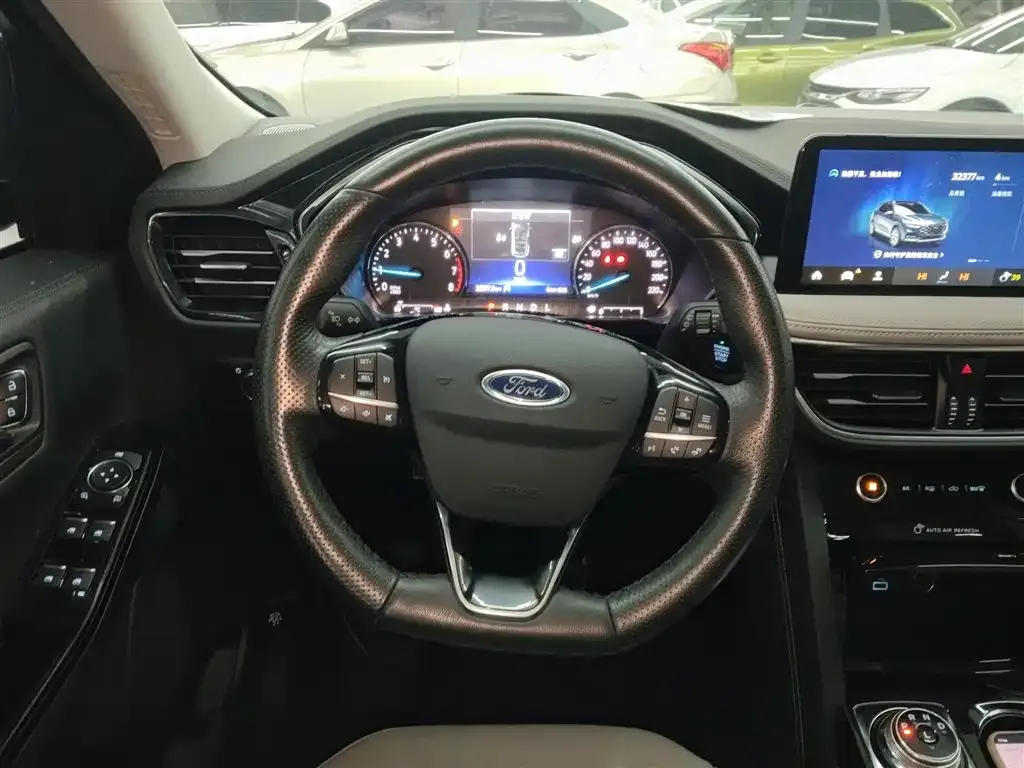 Ford Escape 2022 из CN, фото 7