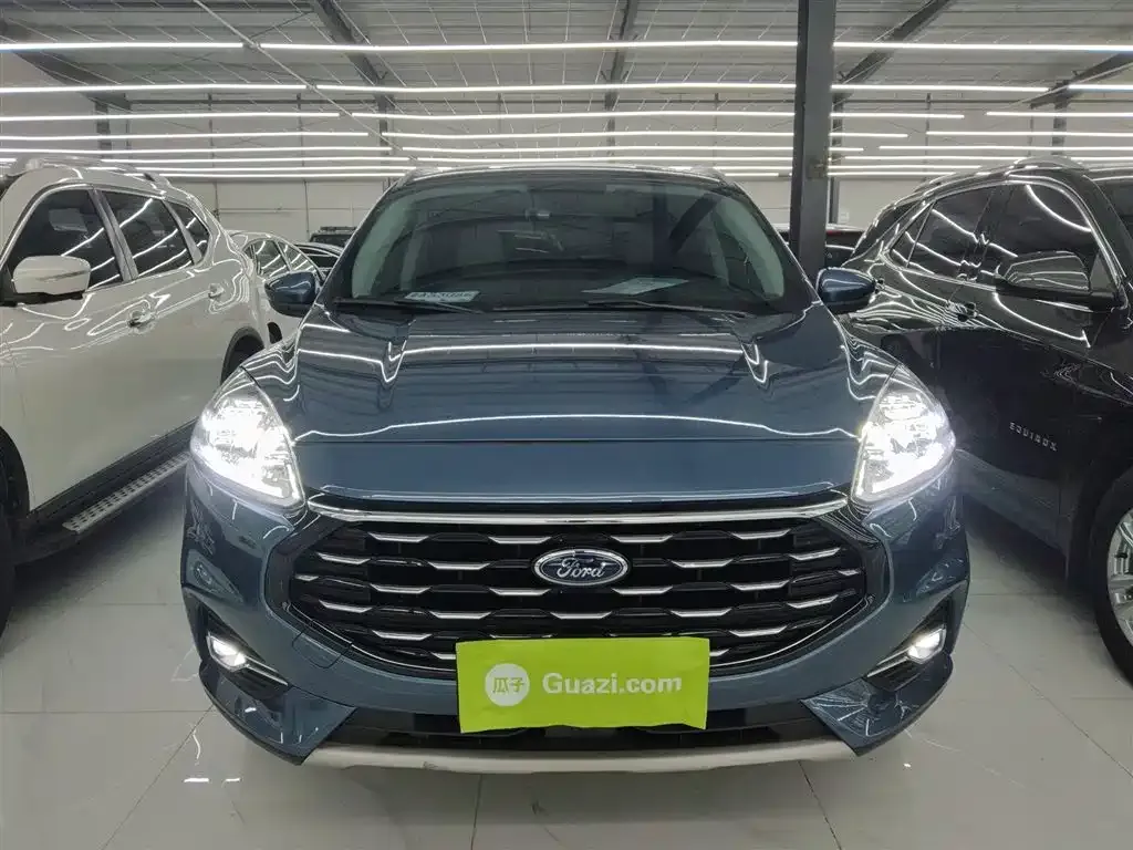 Ford Escape 2022 из CN, фото 8
