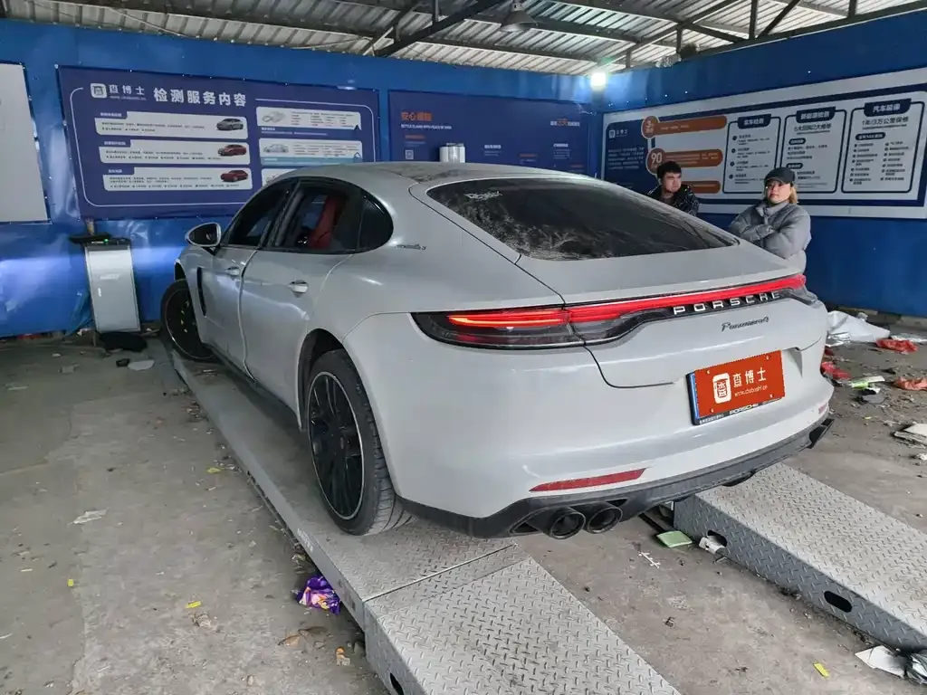 Porsche Panamera 2021 из CN, фото 7